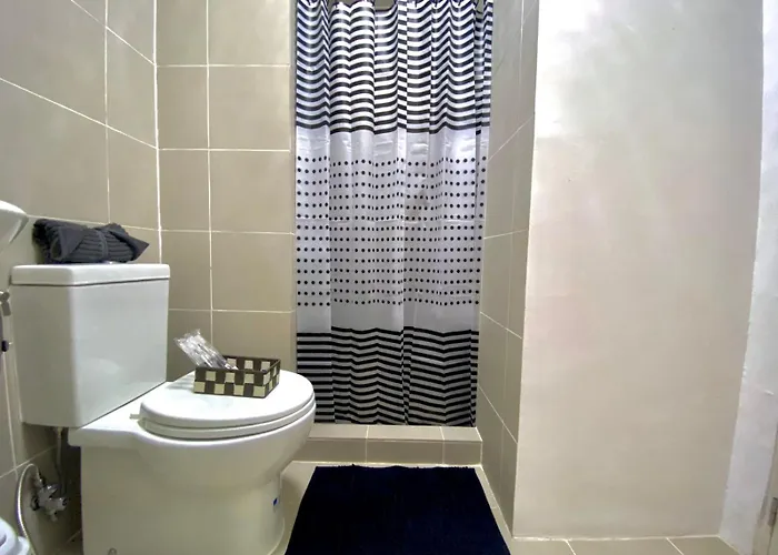 Aparthotel Sanctuary Center 1 Bedroom Staycation In Commonwealth 4*